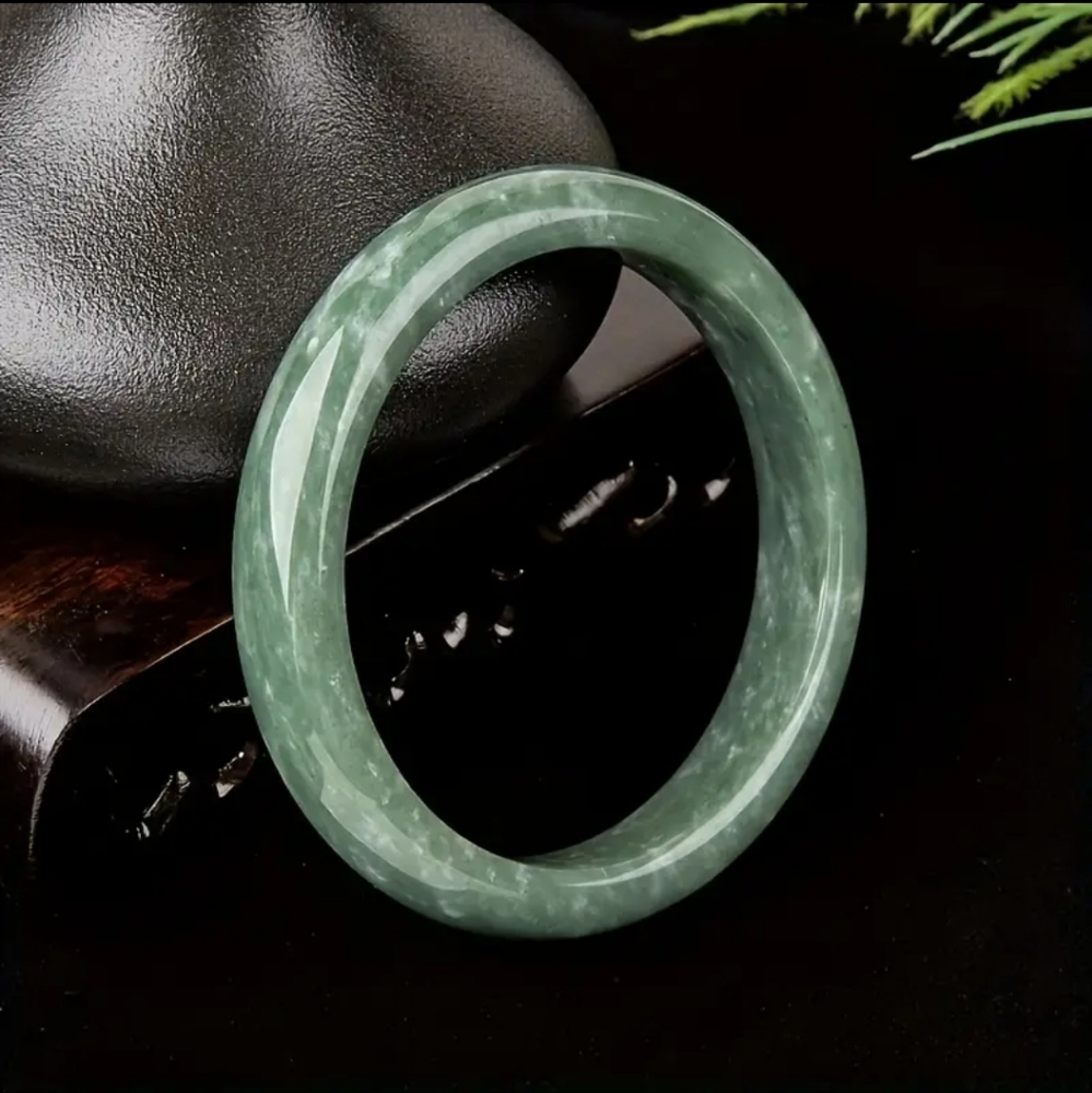 Natural Jade Dark Green Bangle Bracelet For Men / Woman. - Picture 3 of 5